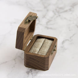 Vintage Solid Wood Ring Box | Acacia, Walnut or Olive Wood